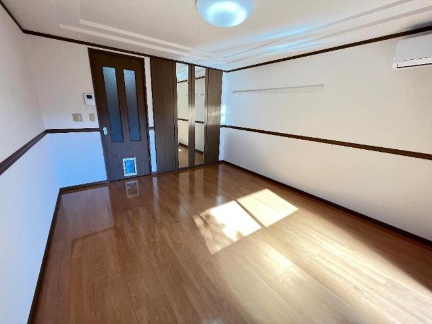 室内 エルビス今里Ⅱ