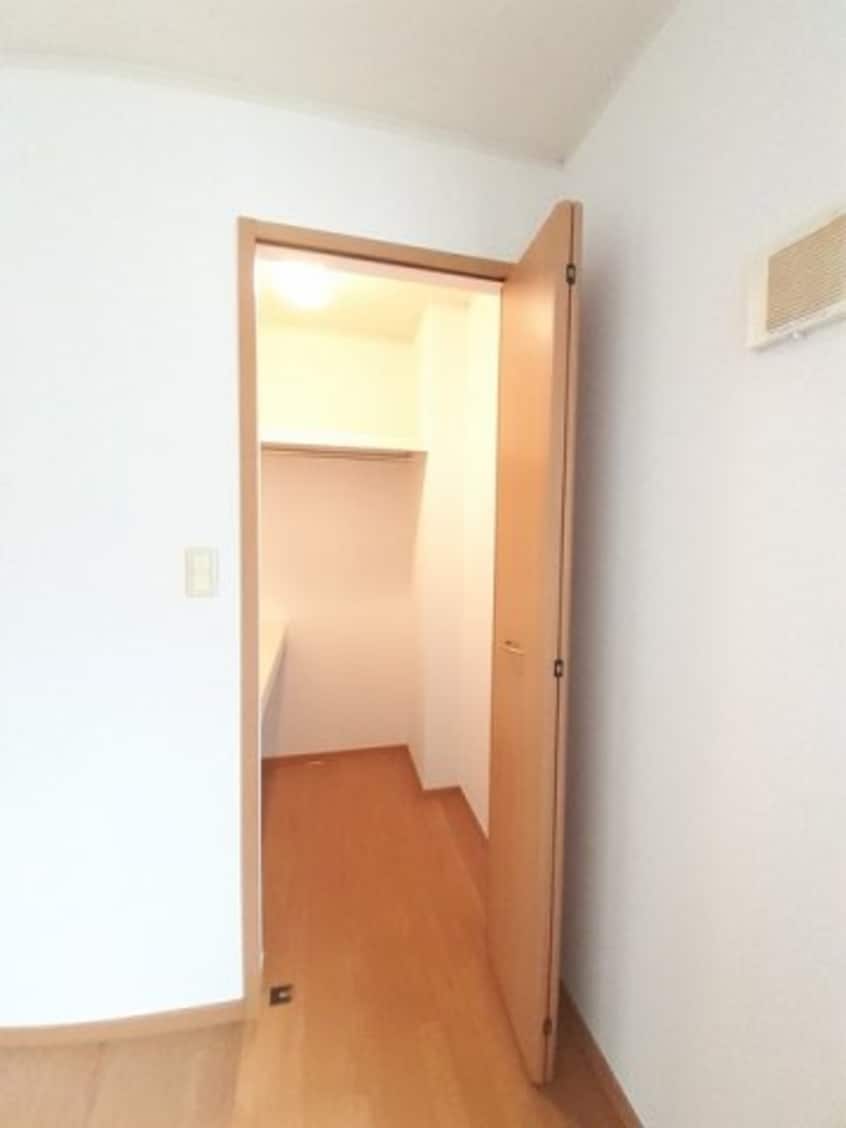  グラスランド　レジデンス　Ｈ