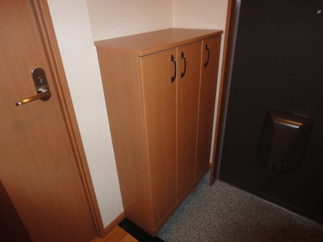 玄関 ラティールⅡ