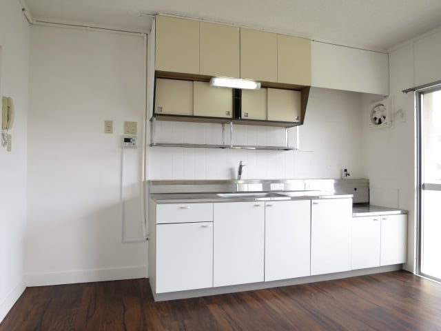  ヴィラナリー屋島6号棟