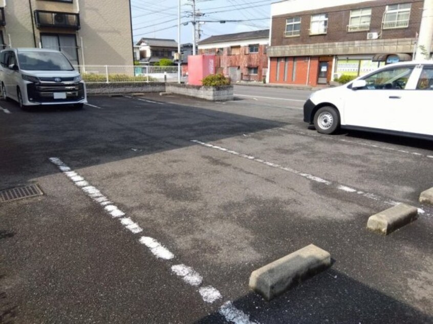  レオネクスト東大浜３