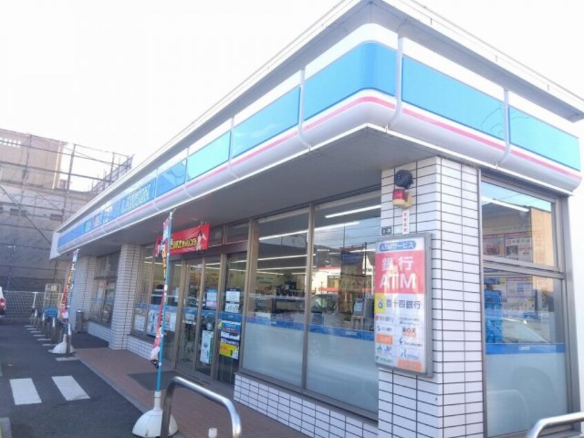  レオパレスウィスタリア坂出