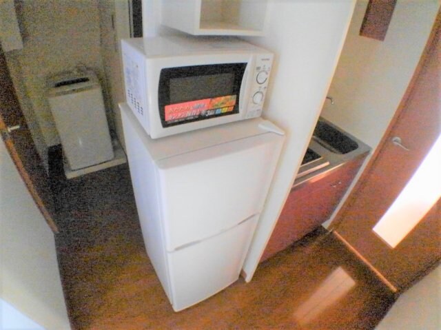  レオパレスウィスタリア坂出