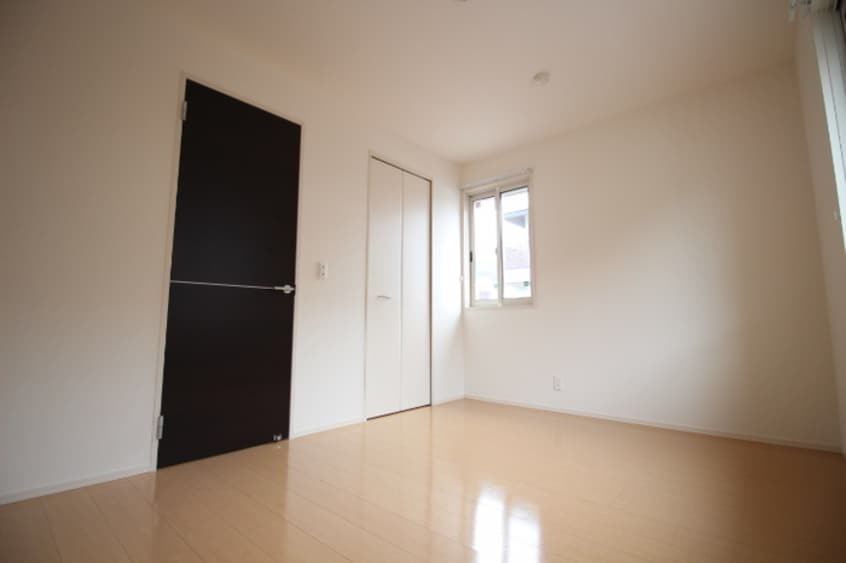  サンヒルズ伏石