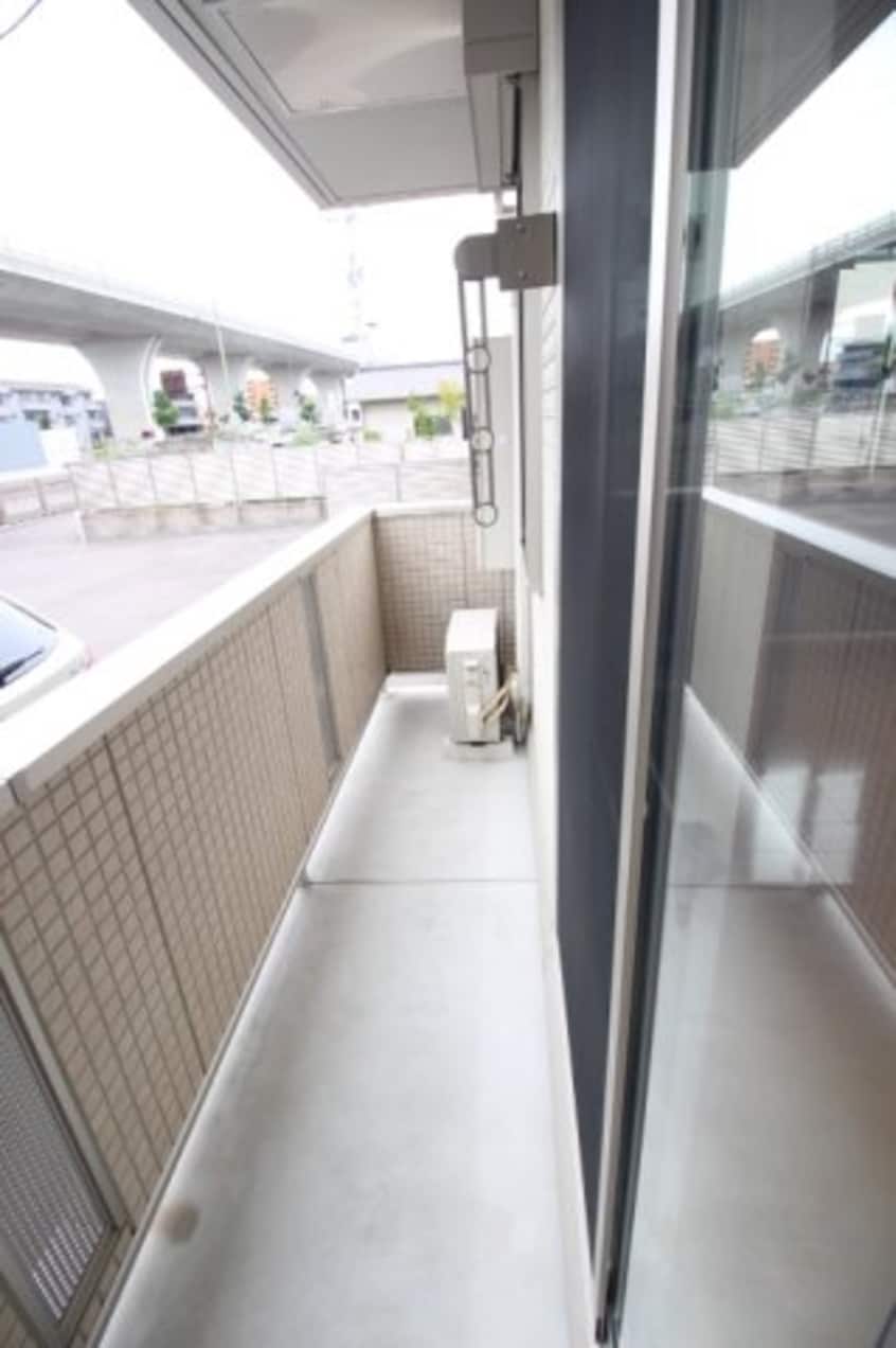  サンヒルズ伏石