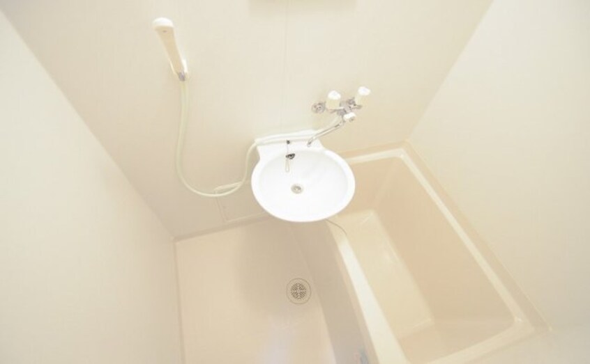 備品や設備仕様は号室等により異なります現地をご確認下さい。 レオパレスアルブルヴィラージュ