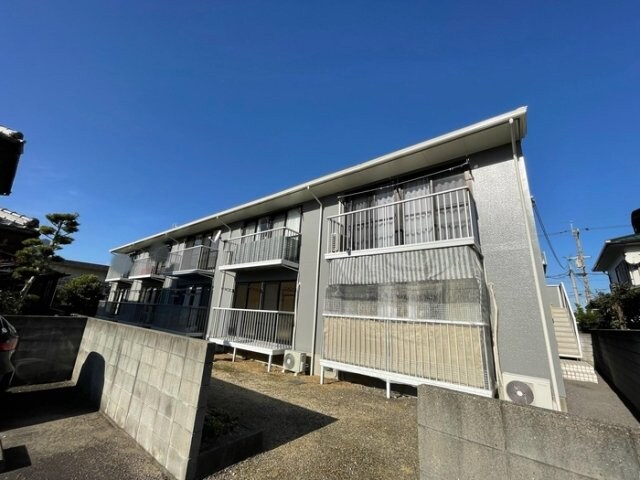  ハイツアベニール A棟