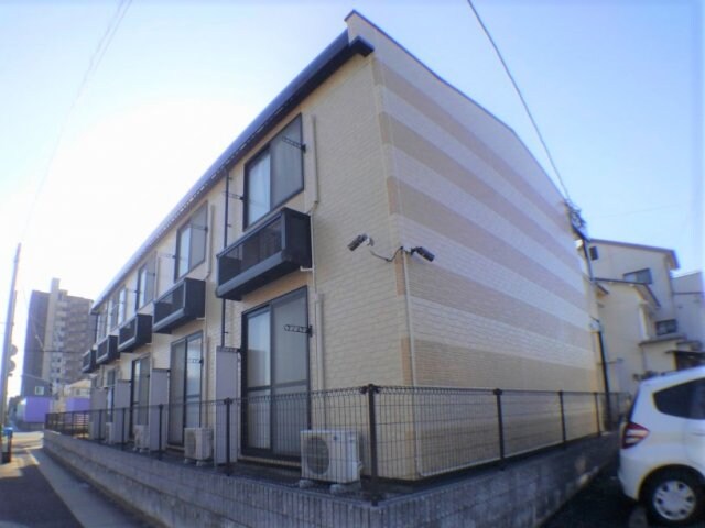  レオパレスレイクサイド平塚