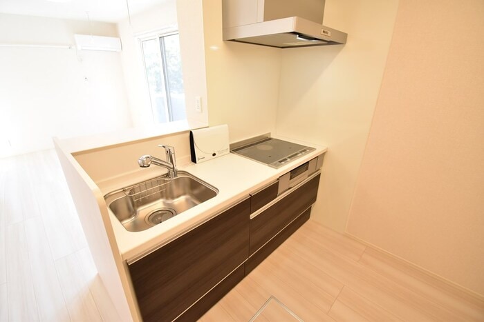  ユニヴェール C棟