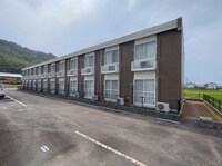 レオパレス由良