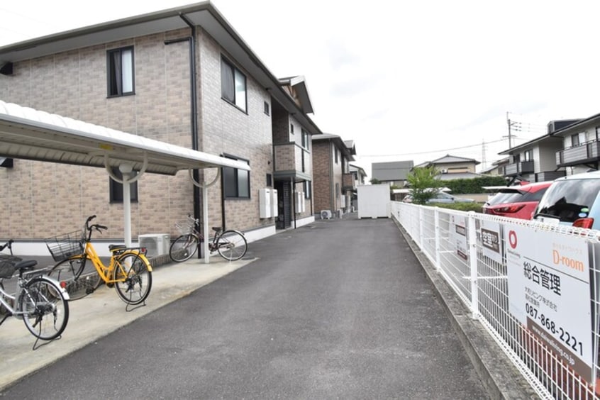  リビングタウン宇多津　A棟