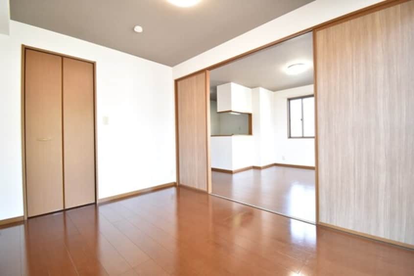  リビングタウン宇多津 B棟