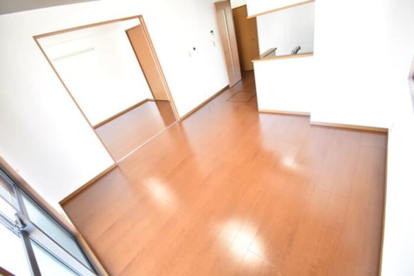  リビングタウン宇多津 B棟