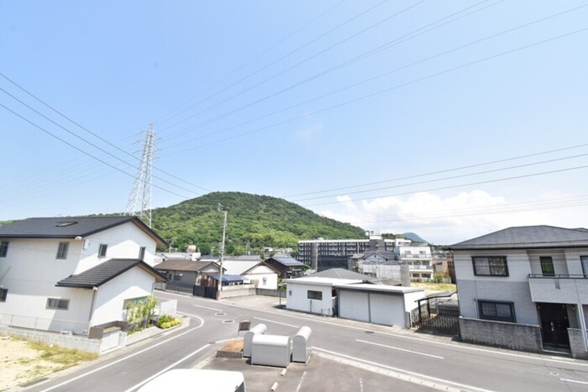  リビングタウン宇多津東　B棟