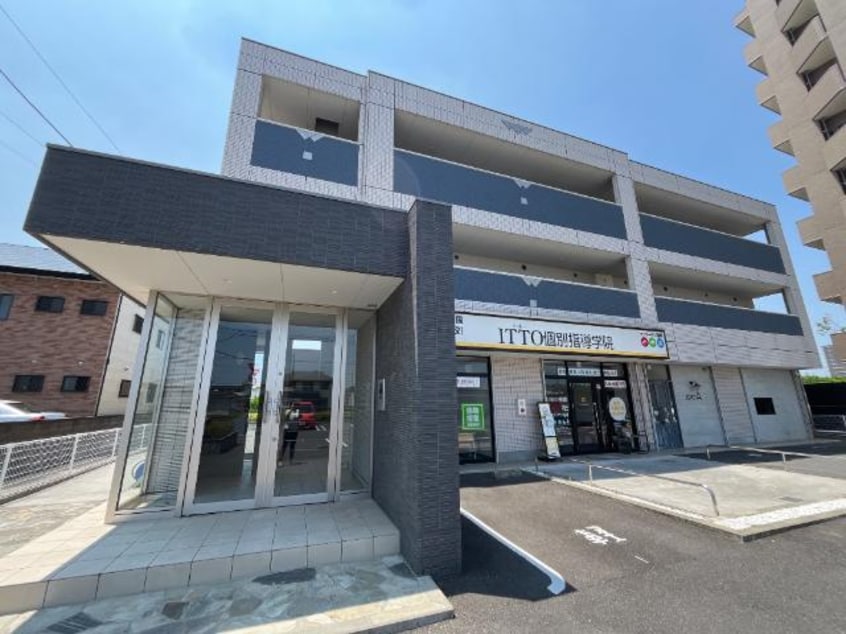 外観写真（昼） ソレイユ木太