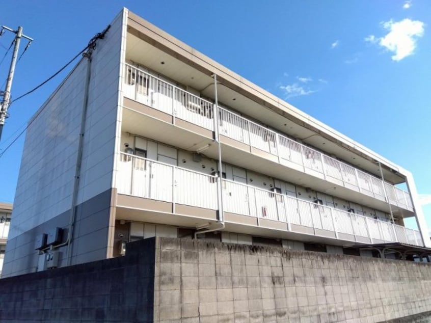  レオパレス川添