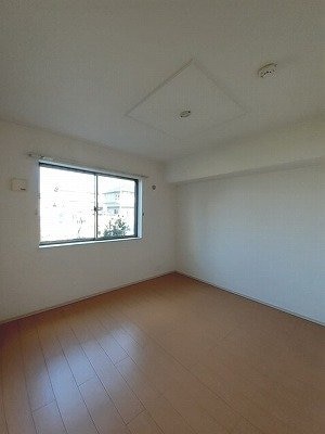  レイジェス　Ｃ