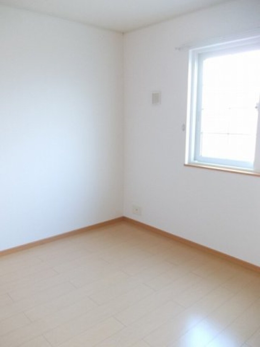 明るい室内です メゾン　アクティブ　Ｂ