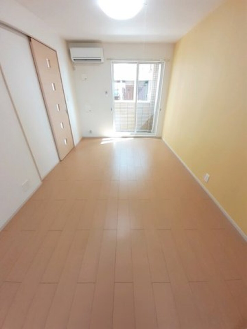 ゆったり過ごせるリビングです 薔薇Ⅱ