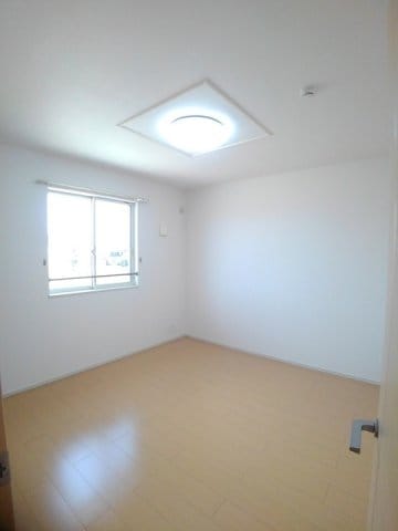 明るい色調の室内です グリーンヒルズＣ