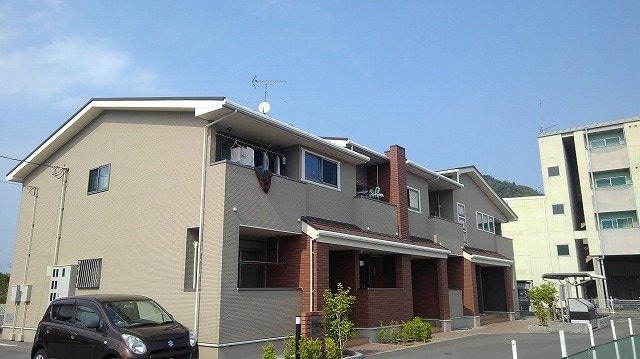 外観もきれいです ルポゼ