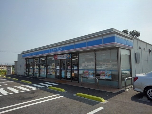 ローソン丸亀柞原町店まで650m パティオⅢ
