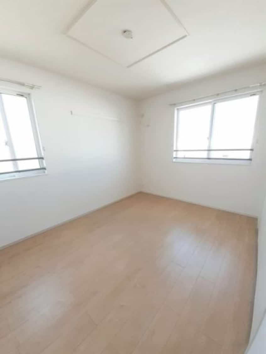 明るい室内です パティオⅢ