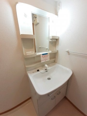  リバーサイド三条