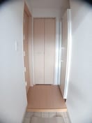 きれいな玄関です オアシス今津Ａ