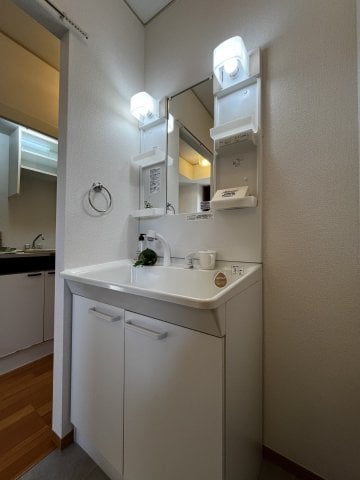  ベルシャトル　B棟