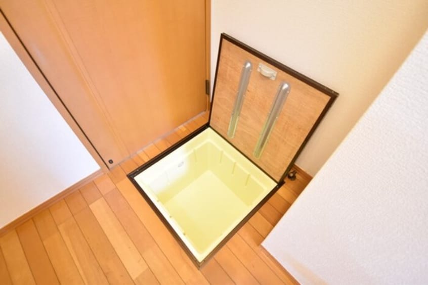  ベルシャトル　B棟