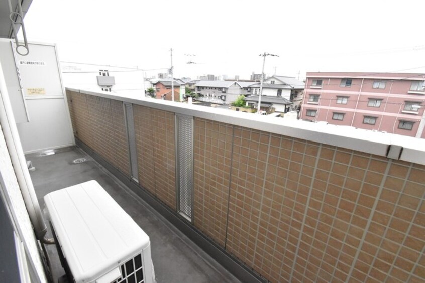  サンフラワー今里