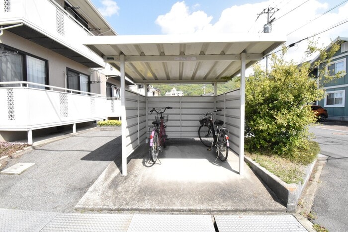  レジデンス一本松 A棟