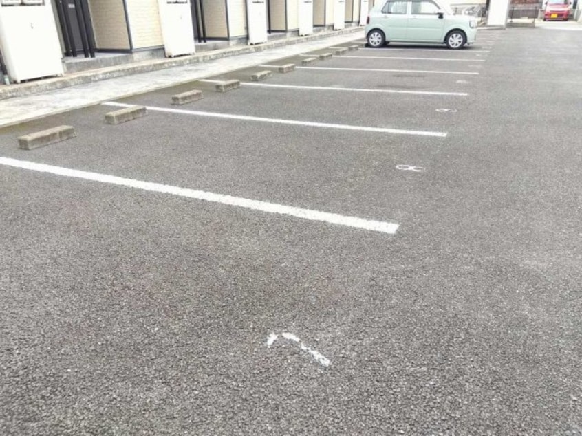  レオパレスさぬき