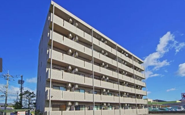  マリン・スクエア