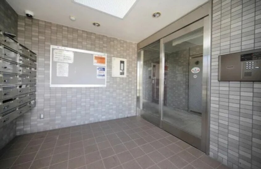  マリン・スクエア