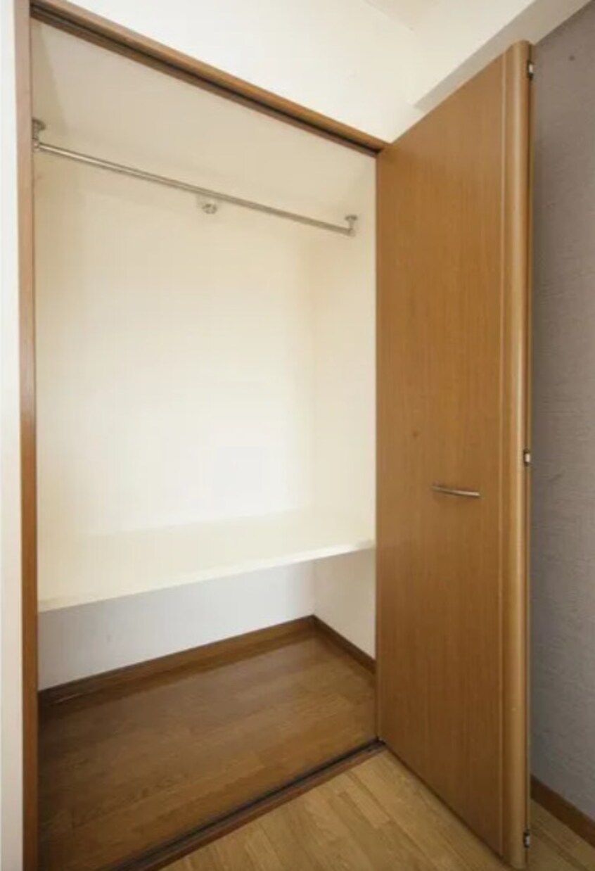  マリン・スクエア