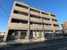 ロイヤルコーポ中川の外観