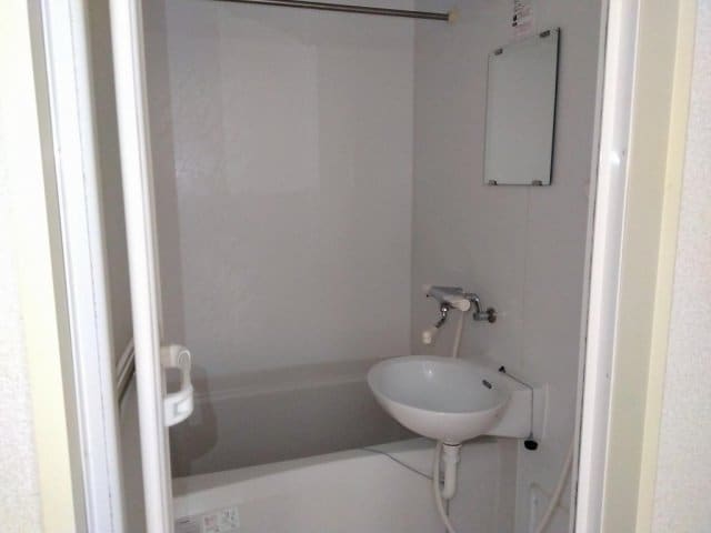  レオパレスさぬき