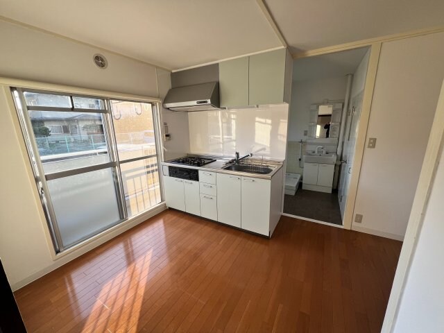  ラ・トゥール高松町　F1