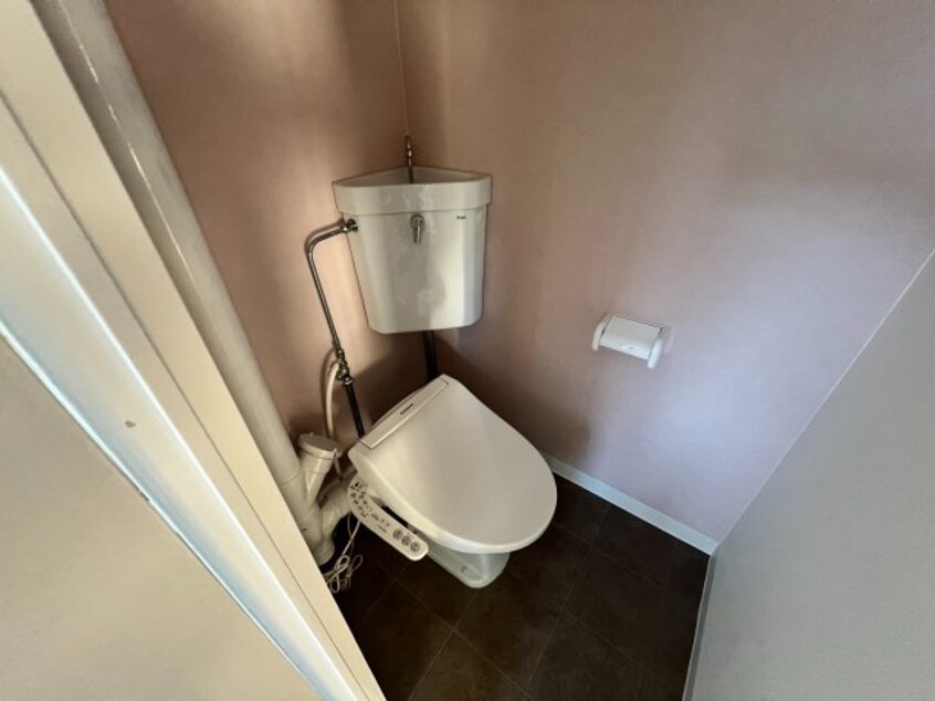  ラ・トゥール高松町　F1