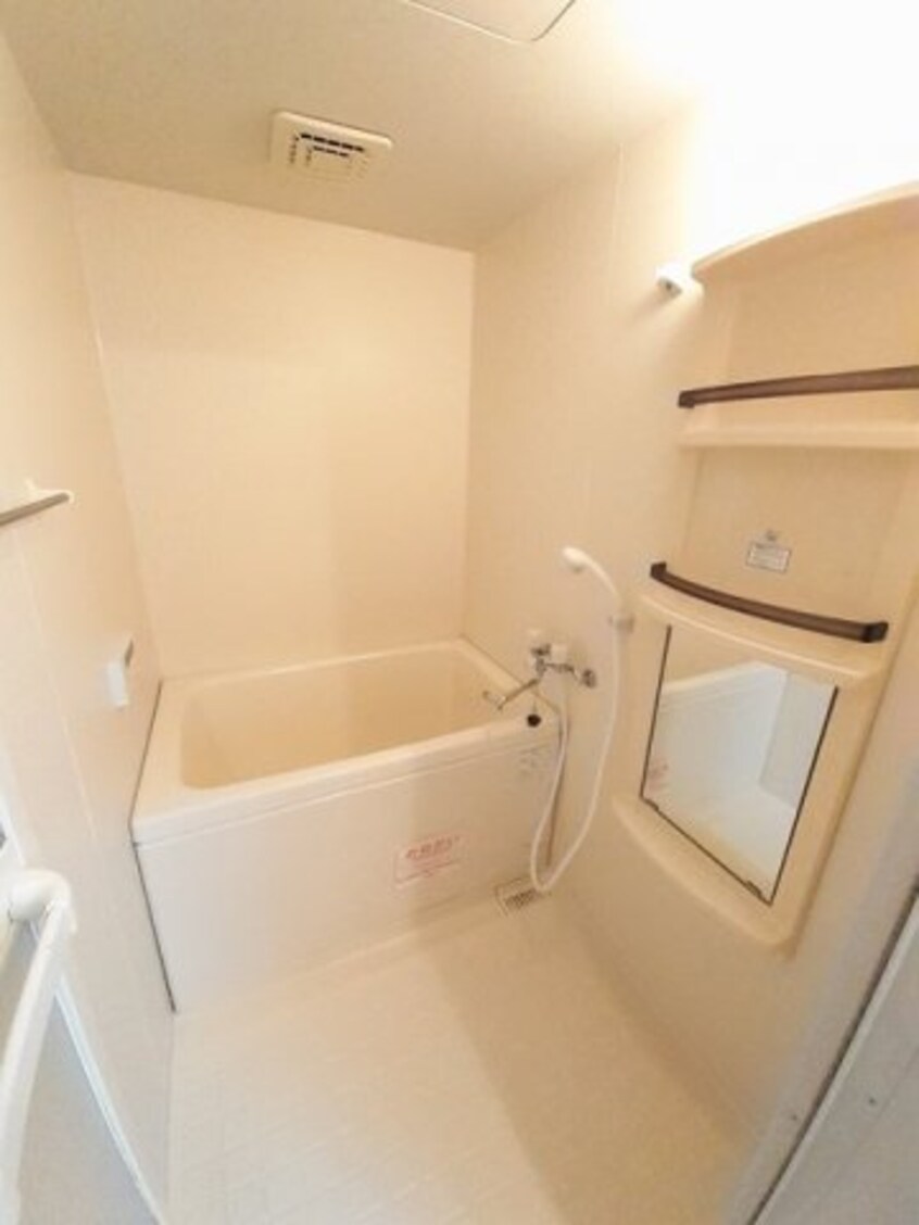  エルピーダＭ　Ｃ棟