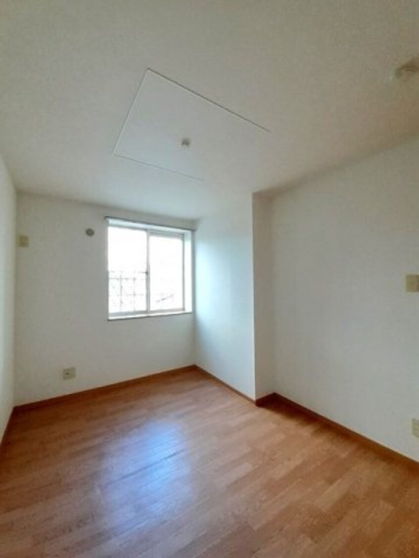  エルピーダＭ　Ｃ棟