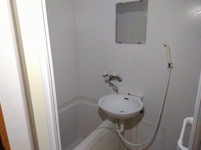  レオパレス松原Ａ