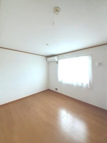  ヴィラージュⅣ