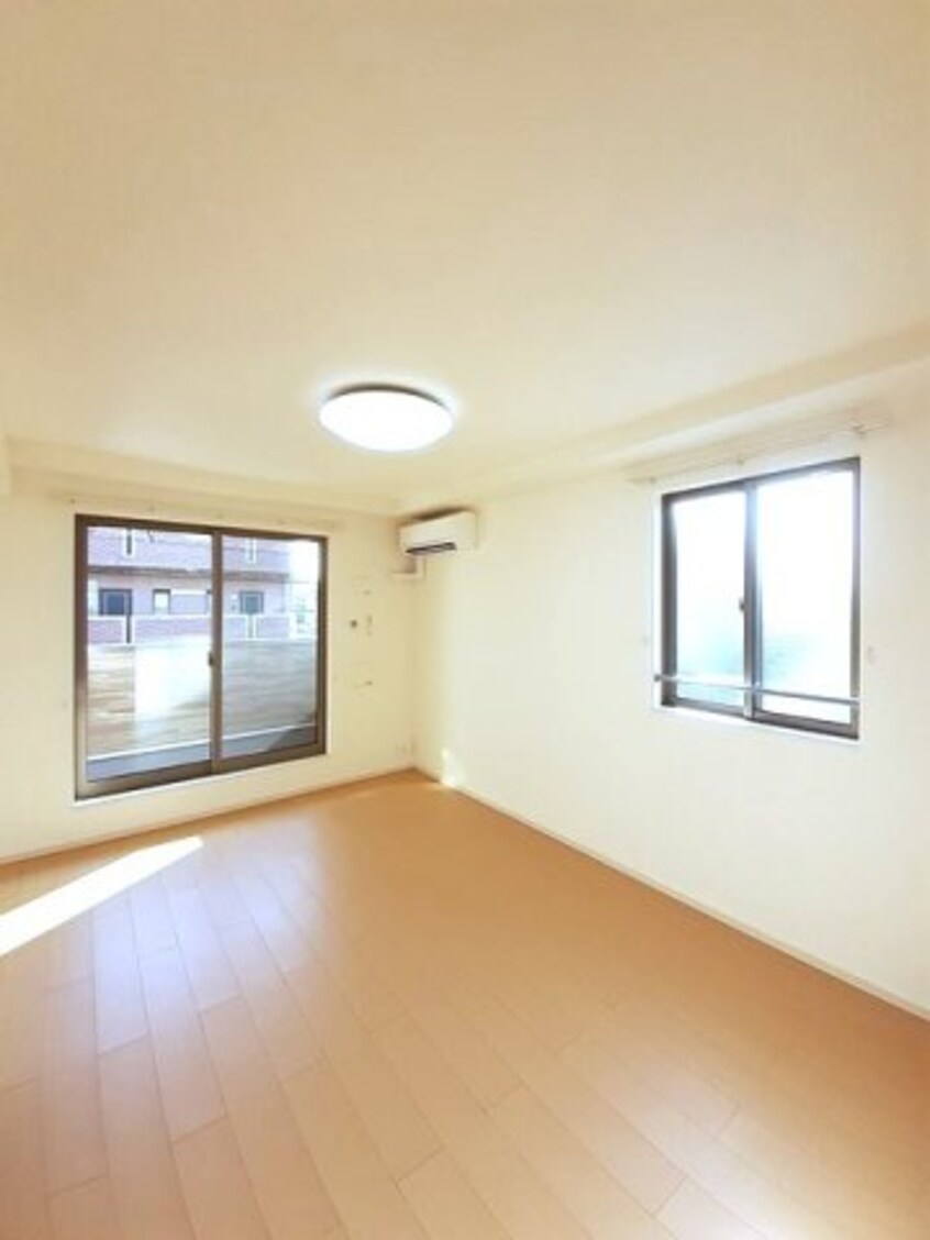  フェリーチェ太田