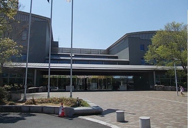 香川県立図書館さんまで1100m ベル　フィオーレＡ