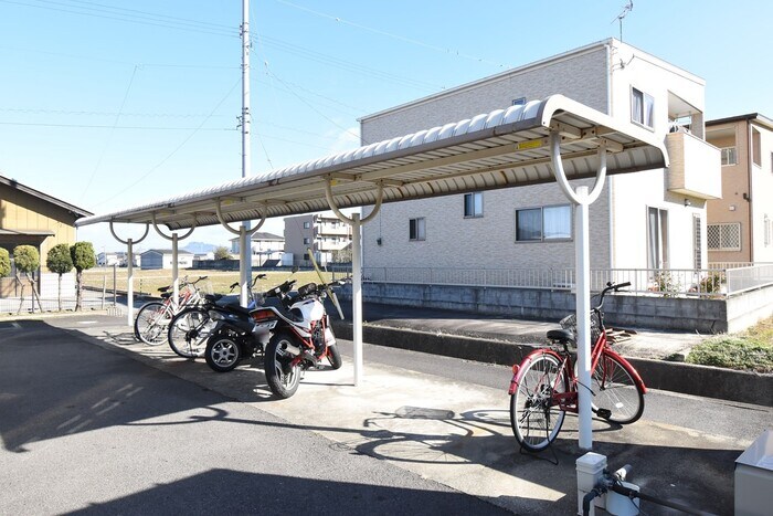  カメリアハイツ　B棟