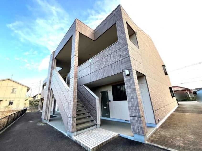 外観写真（昼） ステイブル円座