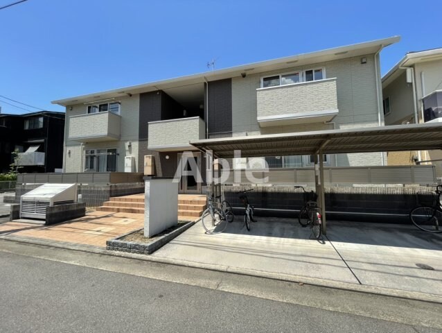  アヴァンサール　仁